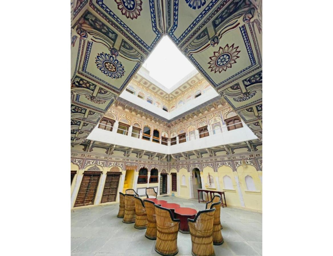 Singhasan Haveli, Mandawa Apartment Exterior photo