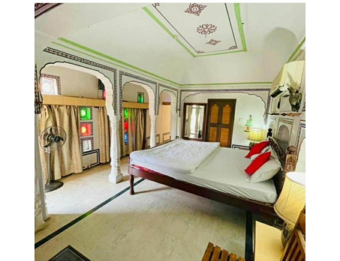 Singhasan Haveli, Mandawa Apartment Exterior photo