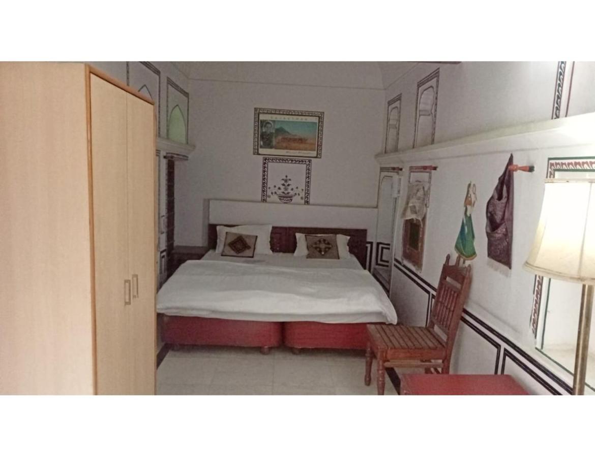 Singhasan Haveli, Mandawa Apartment Exterior photo